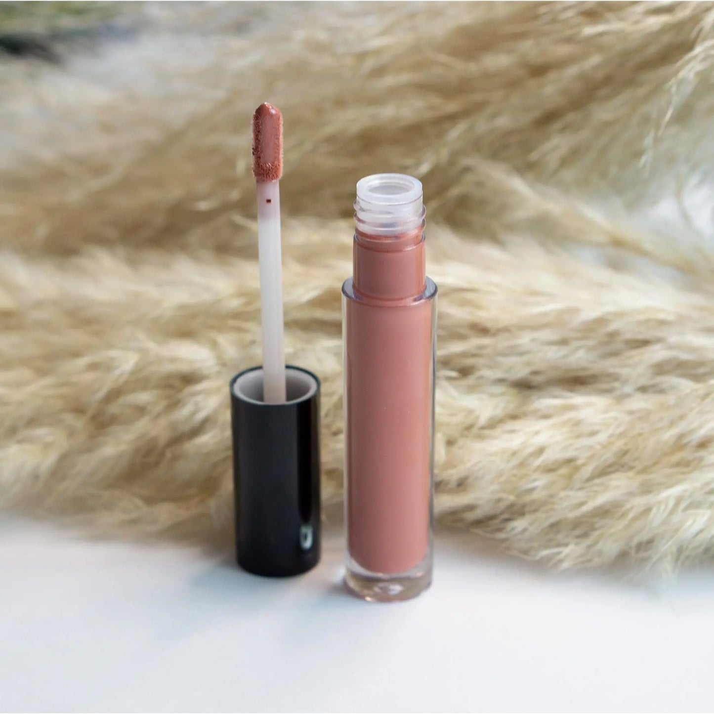 Experience Effortless Elegance with Our Nude Lip Gloss - Your Go-To for All Occasions