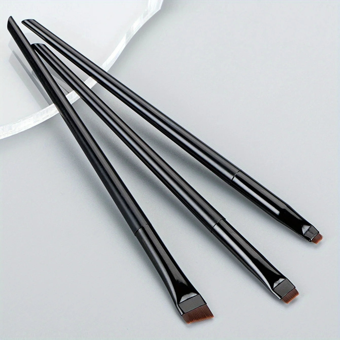 3Pcs Makeup Brush Set,Blade Eyeliner Brush Fine Oblique Head Eyebrow Brush Outline Eyeliner Ultra-Thin Eye Shadow Brush Makeup B