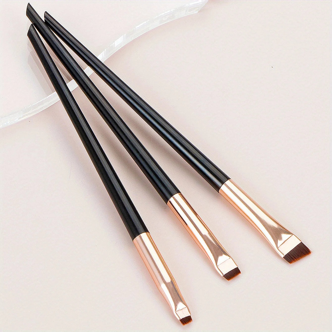 3Pcs Makeup Brush Set,Blade Eyeliner Brush Fine Oblique Head Eyebrow Brush Outline Eyeliner Ultra-Thin Eye Shadow Brush Makeup B
